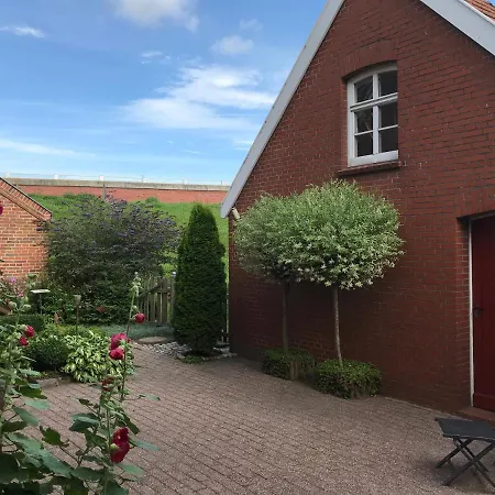 Vier Sterne Am Hafen, * Ditzum