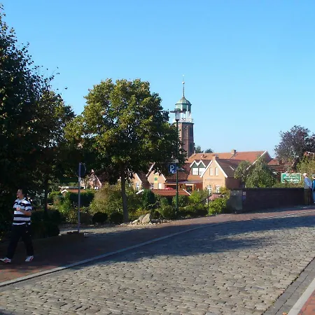 Vier Sterne Am Hafen, * Ditzum