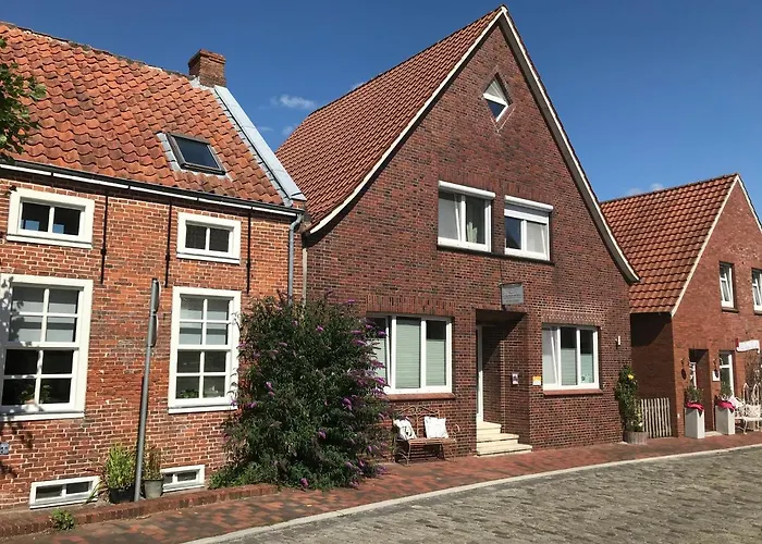 בית נופש Vier Sterne Am Hafen, *