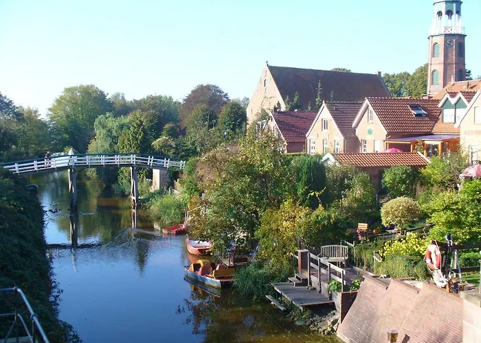 בית נופש Vier Sterne Am Hafen, *