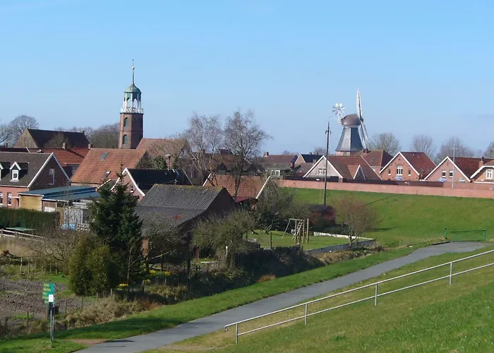 בית נופש Vier Sterne Am Hafen, *